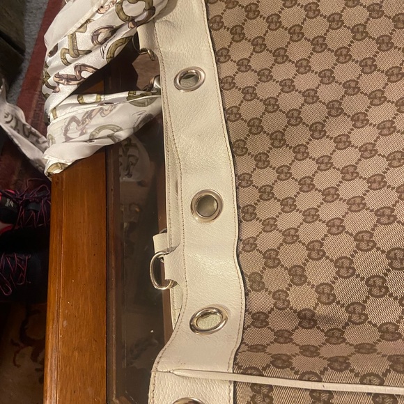 Gucci Positano Scarf Tote. - Picture 15 of 15